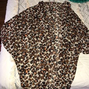 Leopard three quart sleeve kimono